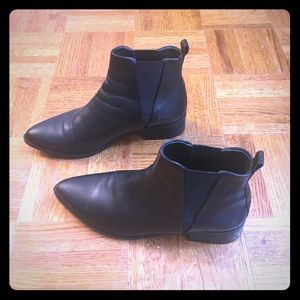 Frank and Oak Chelsea Boots Sz 6.5